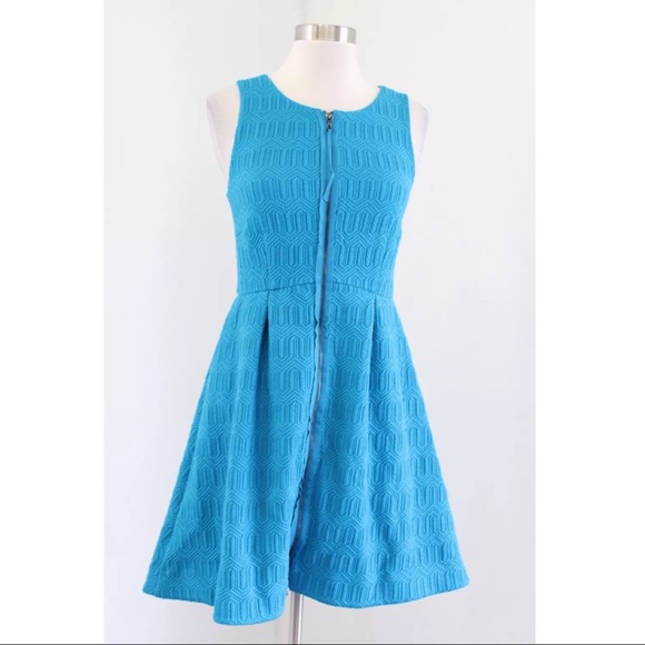 Leifsdottir Tonnelle Textured Fit and Flare Dress - Picture 3 of 8